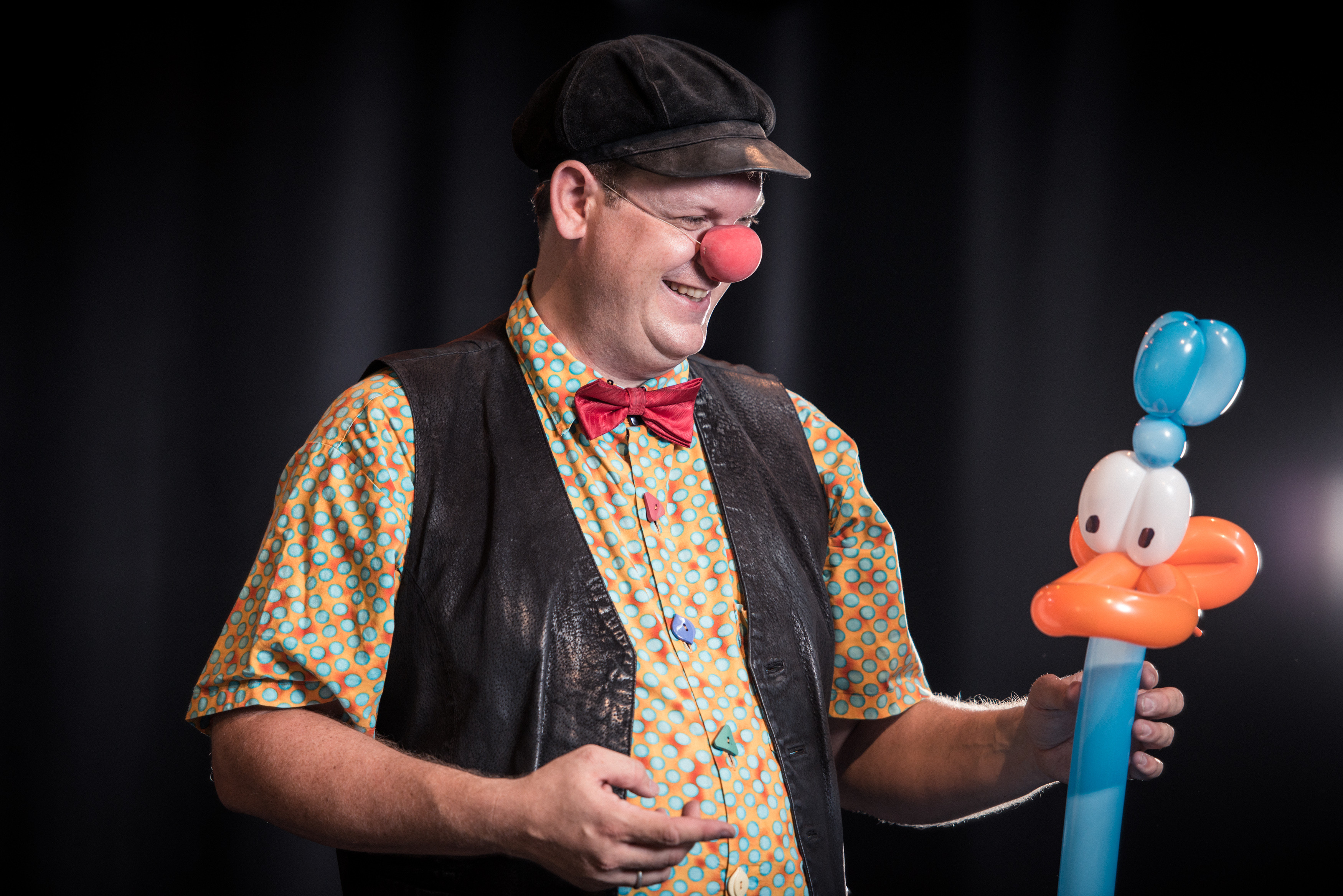 Zauberhafte Mitmach-Show mit Clown und Zauberkünstler Benji Wiebe, © Benji Wiebe
